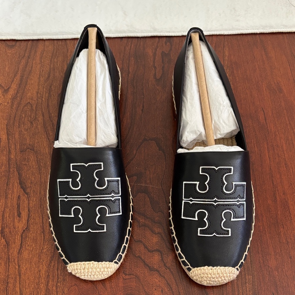 NWT Tory Burch Black Espadrille Flats with Logo